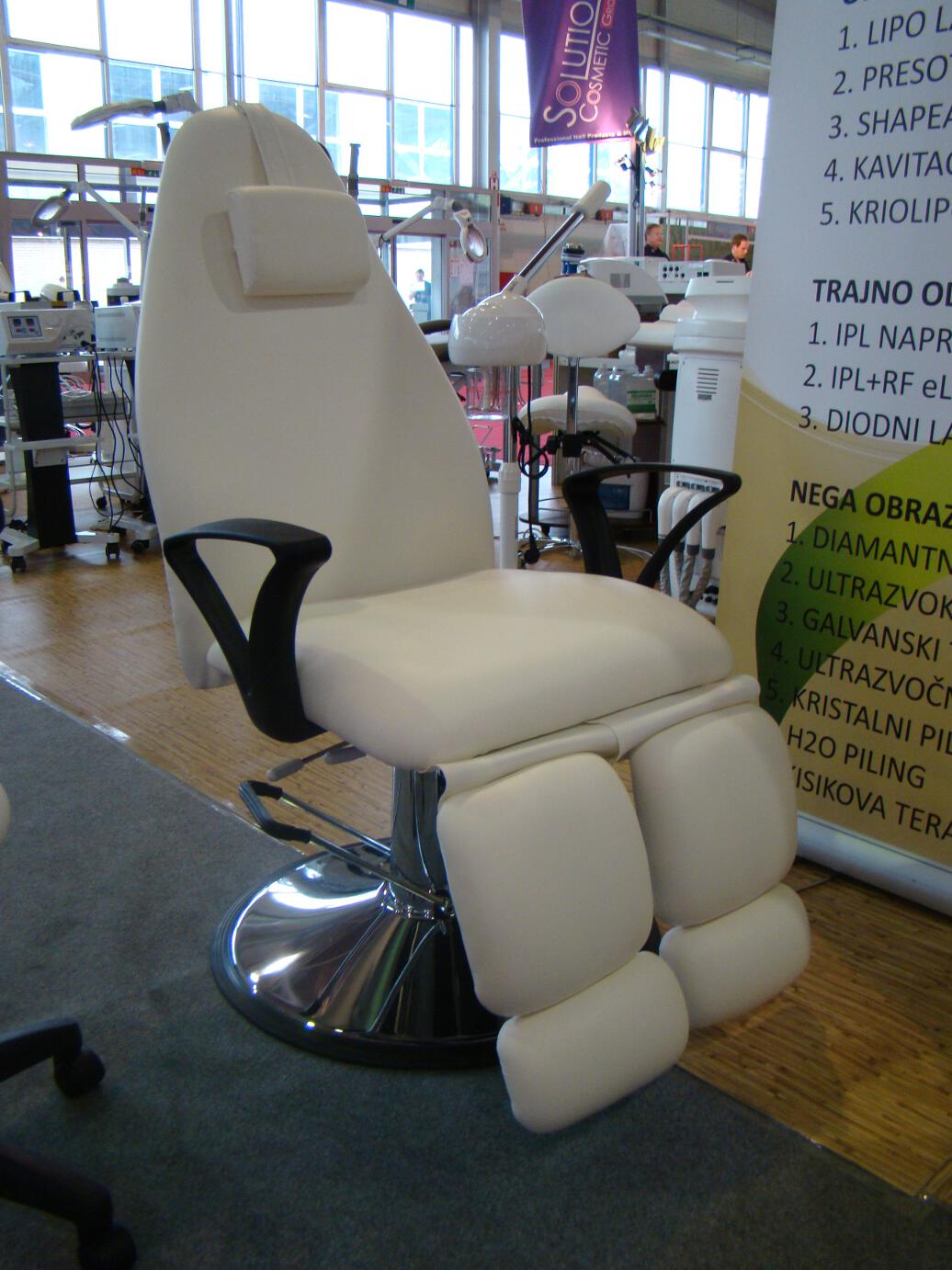 Pedikerski stol Fox-2231A