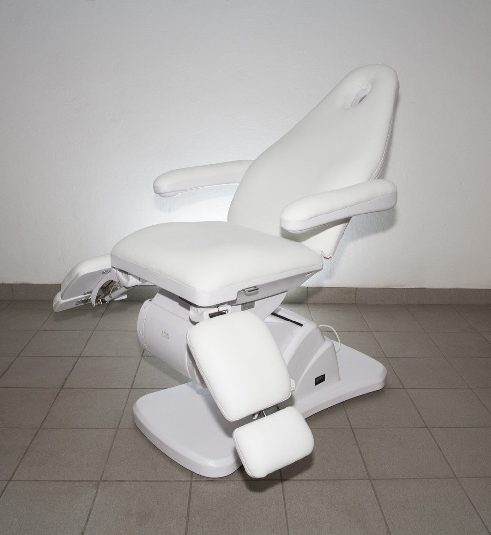 Električen pedikerski stol Fox-2244A | Cubo |