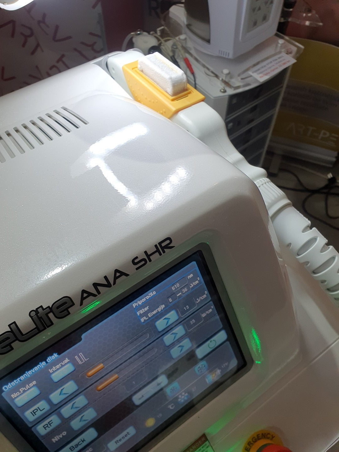 eLite Ana SHR IPL+RF