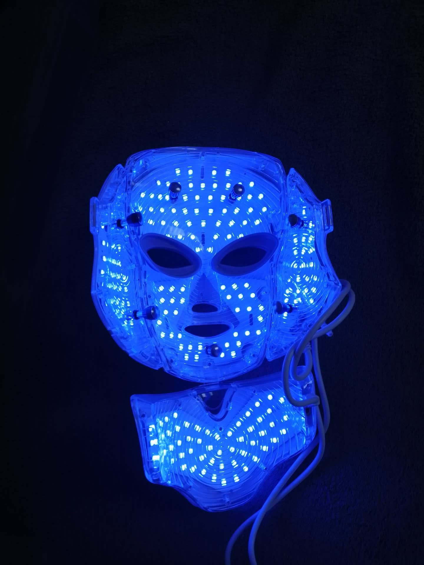 LED obrazna maska s fototerapijo - zotraj modra LED