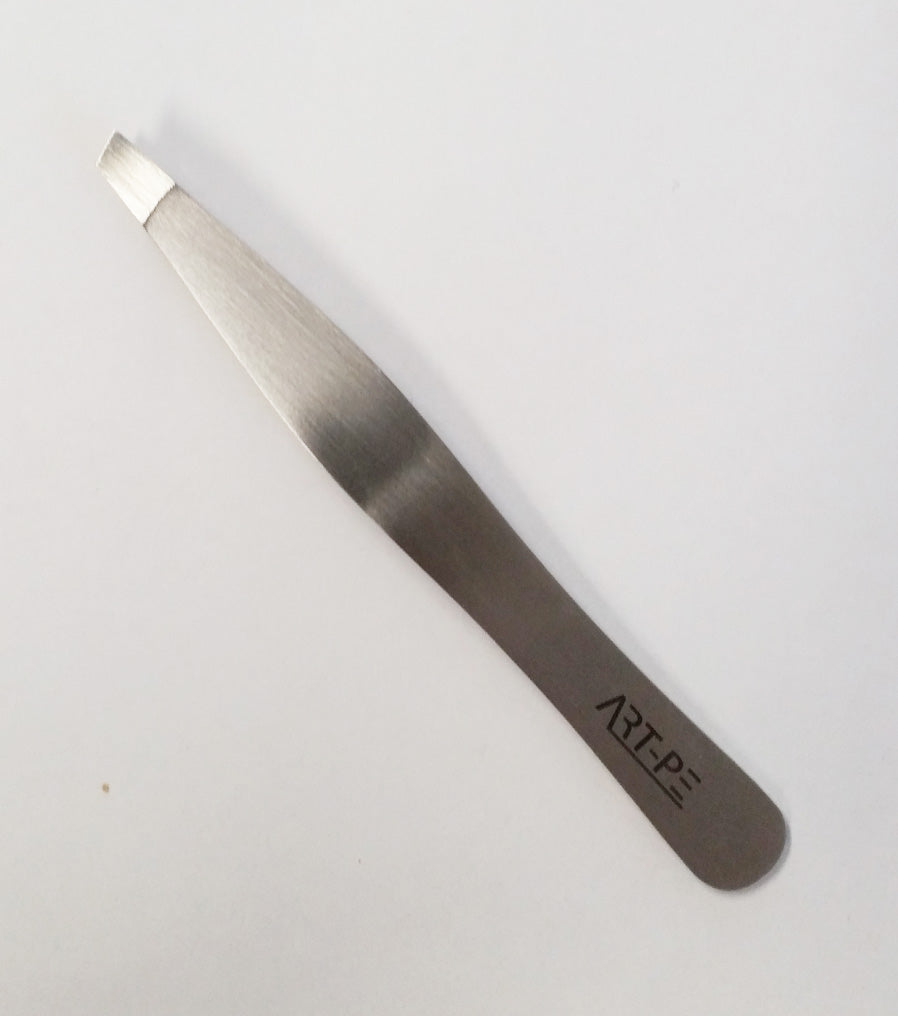 84 - Ravna pinceta za obrvi 9,5 cm